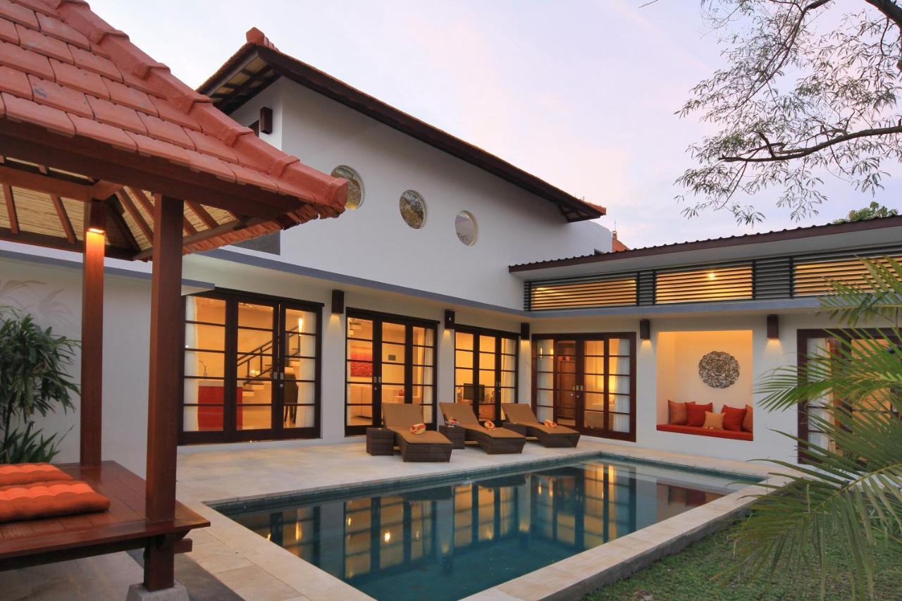 Villa Destiny And *